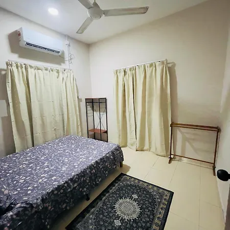 Rania Homestay Beserah Kuantan Exterior photo