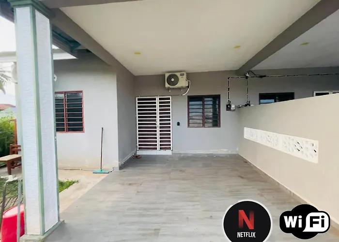 Rania Homestay Beserah Kuantan