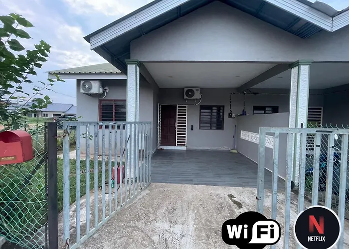 Rania Homestay Beserah Kuantan